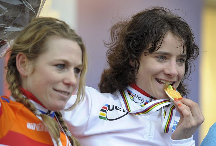 Marianne Vos kroonde zich in 2008 en 2012 tot Olympisch kampioene op de baan en op de weg. Volgt er een derde medaille voor de wielrenster uit Babyloniënbroek?