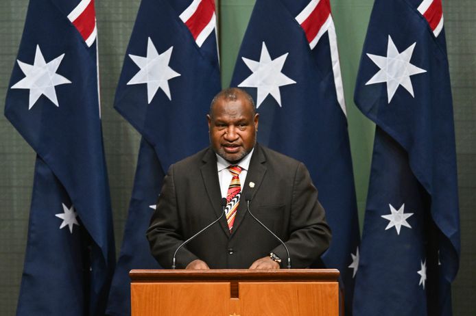 Premier James Marape van Papoea-Nieuw-Guinea spreekt op 8 februari als eerste leider van het land het Australische parlement in Canberra toe.