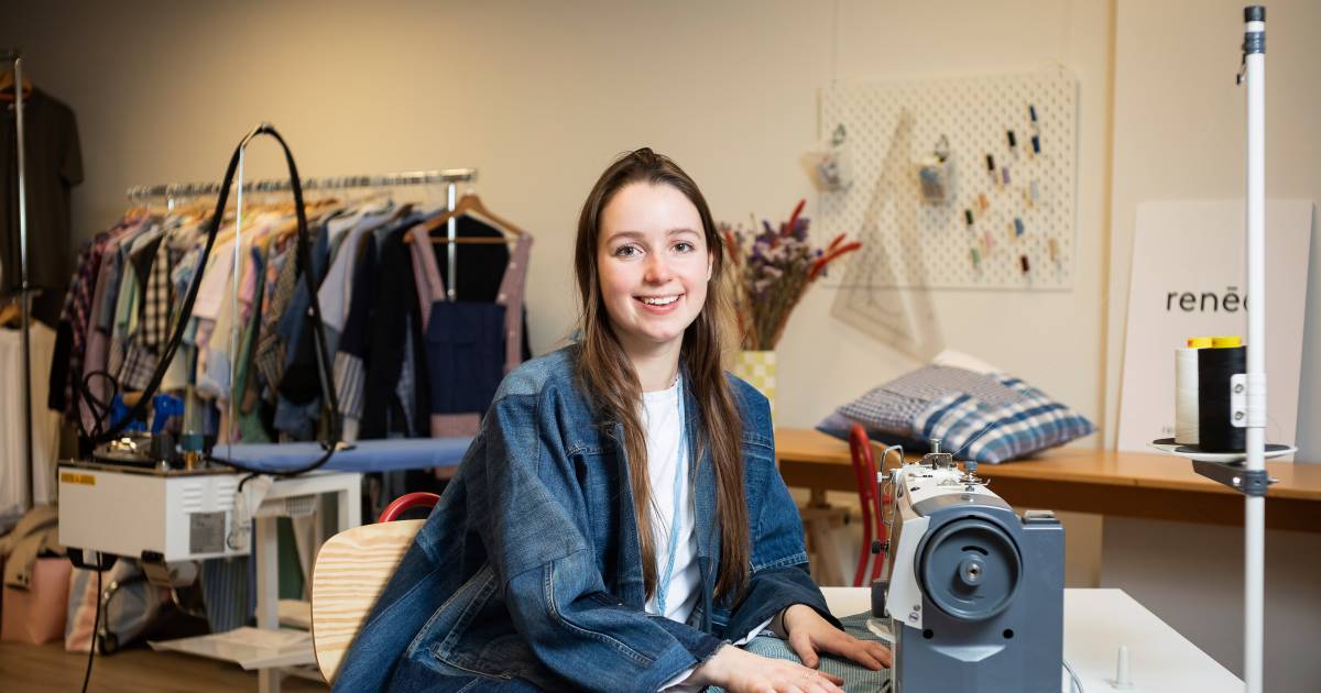Zoë (24) verdient 1.752 euro én heeft een eigen kledingmerk: “Ik woon ...