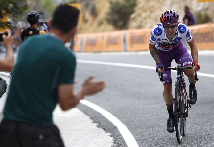 Angel Madrazo rijdt na vandaag steviger in de bergtrui.