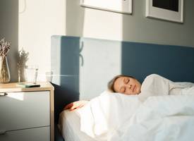 Déze slaaphouding is volgens de fysiotherapeut niet goed voor je lichaam