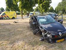Inzittende van auto gewond na eenzijdig ongeval in Beuningen
