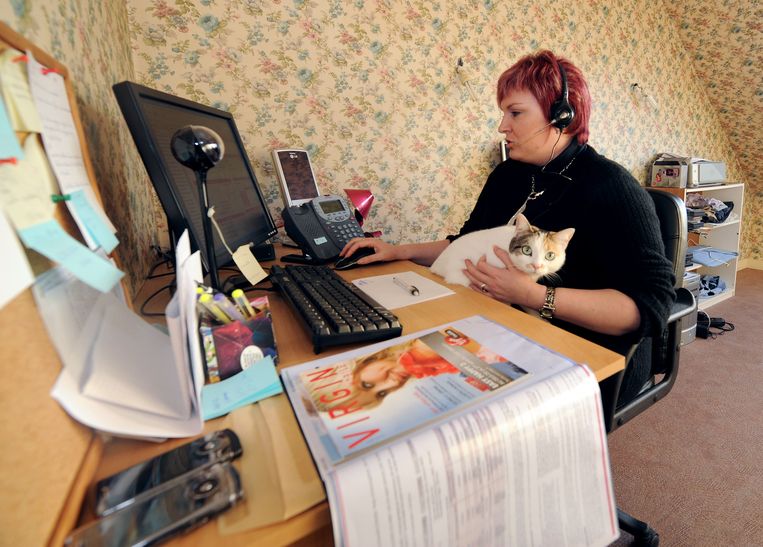 Ondernemingen en werknemers lijden onder het thuiswerk, luidt het. ‘Mensen verliezen voeling met de werkvloer.’ Beeld IMAGEGLOBE