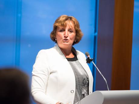 Alphense fractievoorzittters scharen zich achter burgemeester Spies ‘We hebben zitten slapen’
