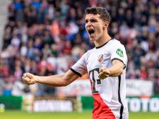 Eredivisie-topscorer Tasos Douvikas is ‘een echte buldog’: ‘Iemand die bruist van energie, werklust en discipline’