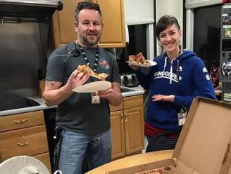 Canadese luchtverkeersleiders laten pizza’s leveren bij Amerikaanse collega’s die moeten werken zonder loon