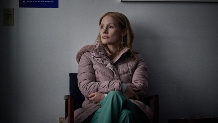 Jessica Chastain in 'The Good Nurse' Beeld Netflix