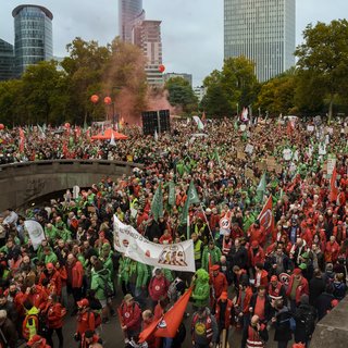 Staking bij lucht- en zeehavens kost tientallen miljoenen euro’s: ‘Reputatieschade maakt ons land minder aantrekkelijk’