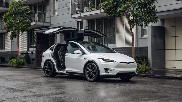 Thriller verwerken Verwisselbaar Het volledige plaatje: wat kost de Tesla Model X per maand? | Mobiliteit |  hln.be