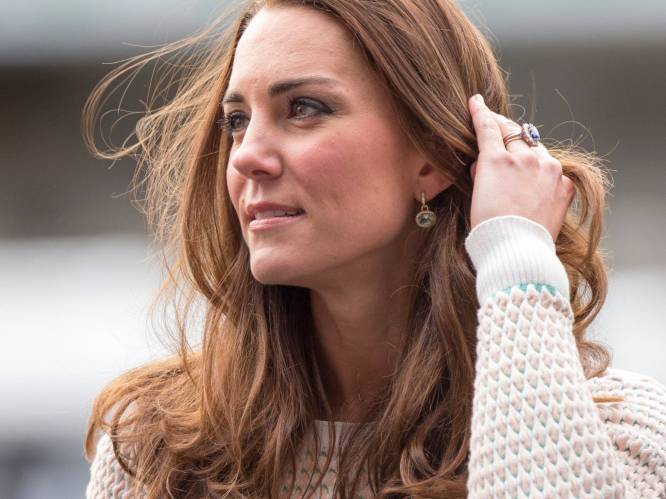 Prinses Kate verlaat Londen per helikopter na aankondiging kankerdiagnose: “We zullen haar een tijdje niet zien”