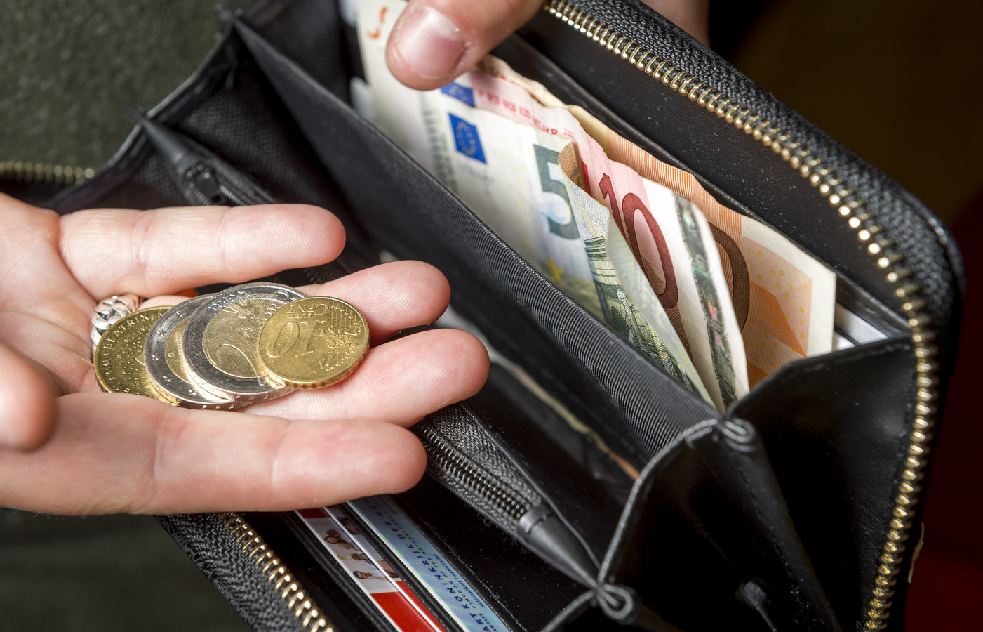 AOW, accijns en kinderbijslag veranderen per 1 juli 2023, dit zijn de