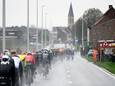 LIVE GENT-WEVELGEM. Vijf vluchters rijden weg uit peloton - Van Aert: “Zware omstandigheden zijn normaal in mijn voordeel”