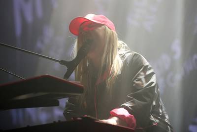 Vorig jaar nog op straat, nu wereldwijd op 1: de 19-jarige achter wereldhit Dance Monkey