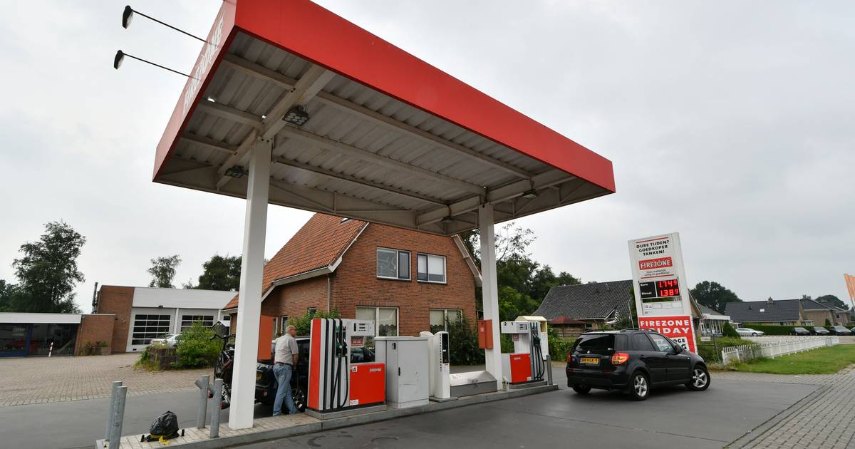 Benzine bij dit tankstation in Twente was het goedkoopste van 2022: ‘Prijzen gaan weer omhoog in jan