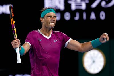 Nadal heeft grandslamrecord beet na straffe comeback in epische Australian Open-finale tegen Medvedev