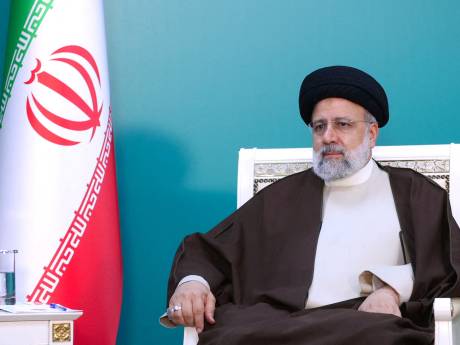 Le président iranien introuvable après un accident d’hélicoptère, les recherches se poursuivent