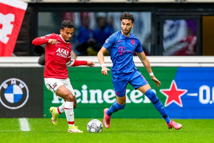 Kan Mimoun Mahi, hier (r) in actie tegen AZ op 17 oktober, lange tijd fit blijven en FC Utrecht van een impuls voorzien?