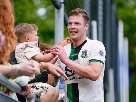 Scheveningen speelt zich veilig en familie Aké kan juichen: lees hier alles over het amateurvoetbal