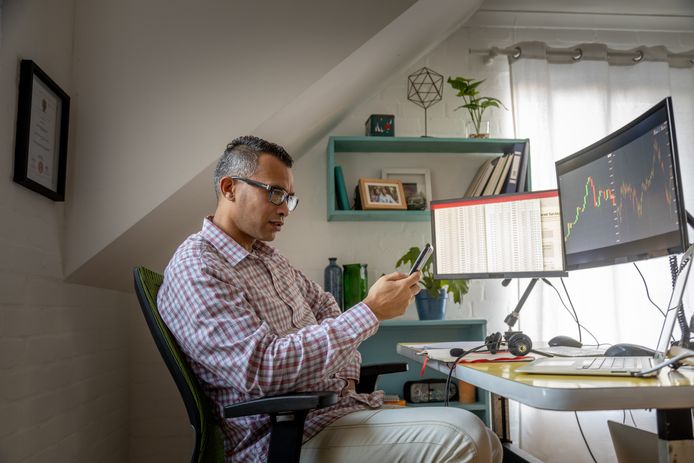 Dynamische fondsen beleggen het grootste deel van hun vermogen in aandelen. Is dit de beste optie voor jonge beleggers?