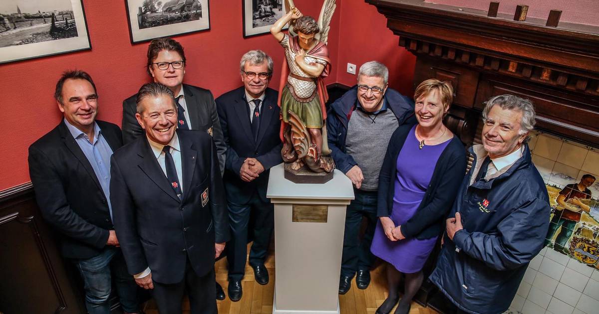 Aartsengel verhuist naar Oud Gemeentehuis Kuurne hln.be