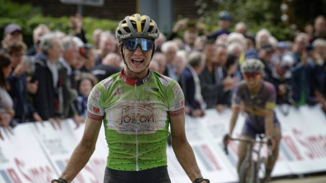 Vos boekt ritzege in Ladies Tour, leiderstrui naar Van den Broek-Blaak