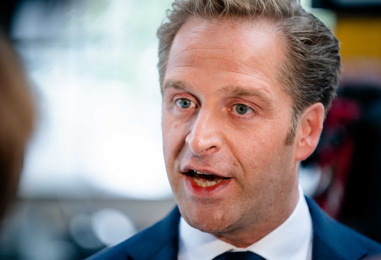 Minister Hugo de Jonge van Volksgezondheid, Welzijn en Sport (CDA) afgelopen zaterdag na afloop van de bekendmaking van de eerste stemmingsronde voor de lijsttrekkersverkiezing van het CDA.  Beeld ANP