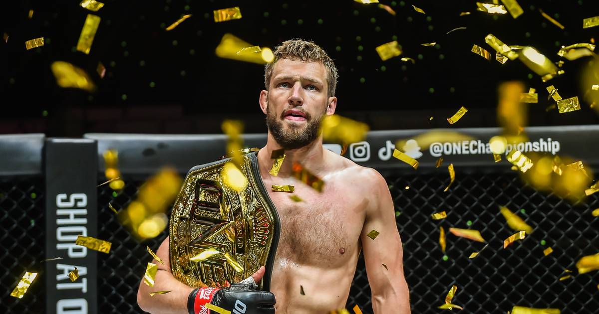 Droom Reinier de Ridder komt uit Bredanaar tekent UFCcontract en gaat