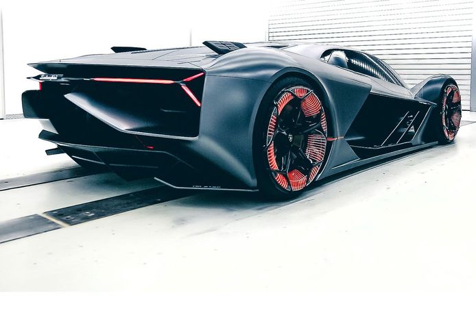 Samen met MIT ontwikkelde Lamborghini twee jaar geleden de elektrische supercar Terzo Millenio.