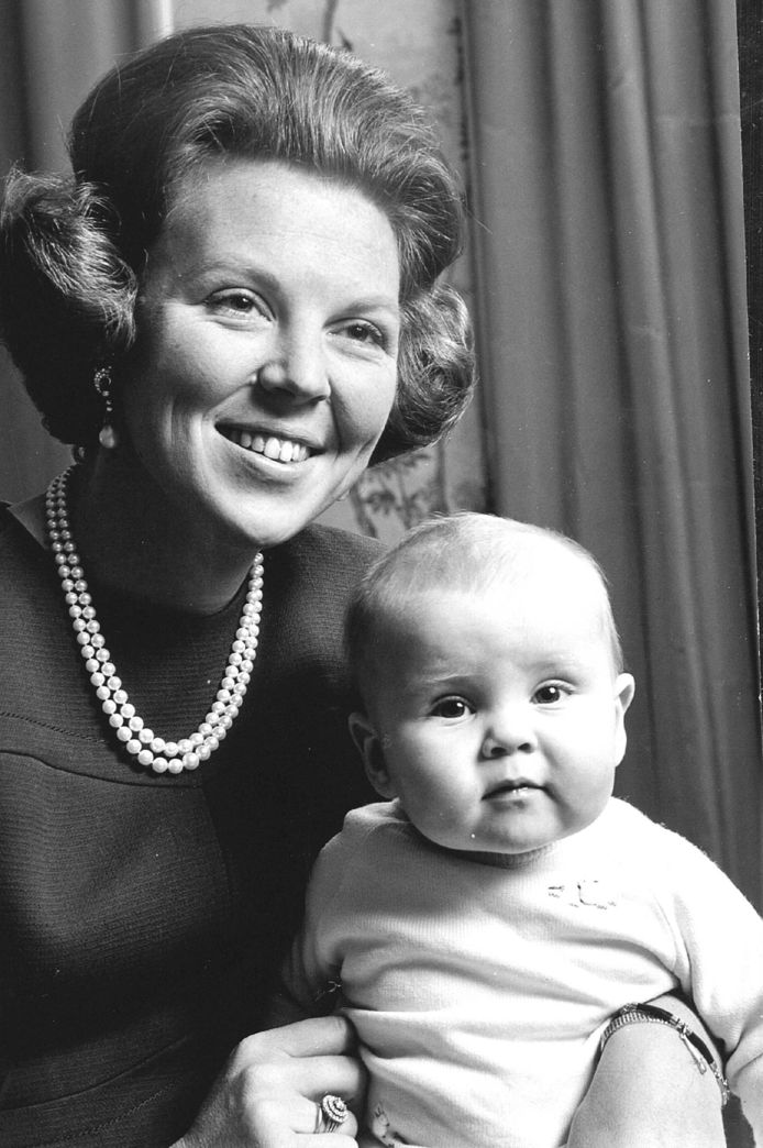 Max Koot maakte in januari 1968 deze foto van Beatrix en haar oudste zoon.