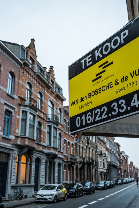 Les jeunes consacrent quelque 36% de leurs revenus à leur prêt hypothécaire: quel montant mensuel doivent-ils rembourser?
