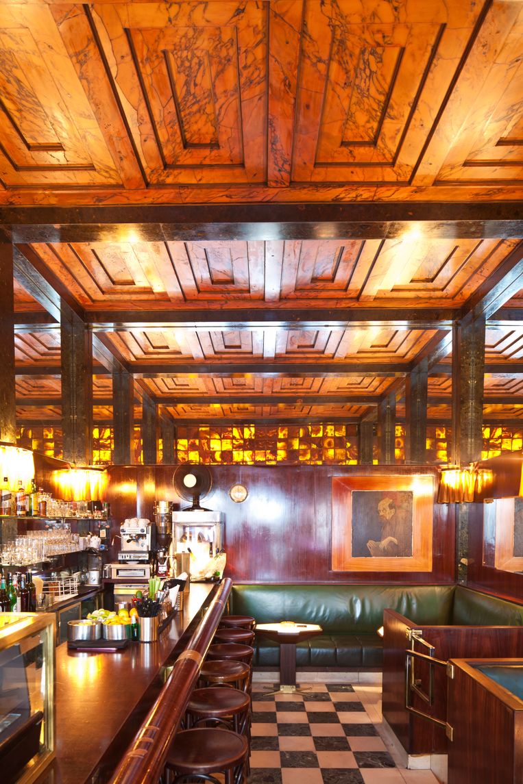 American Bar door Adolf Loos. Beeld Alamy Stock Photo