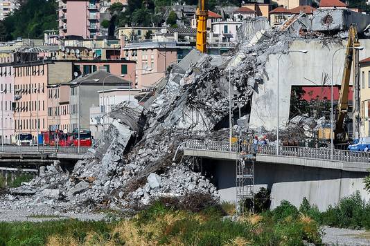 De ingestorte Morandi-brug in Genua.