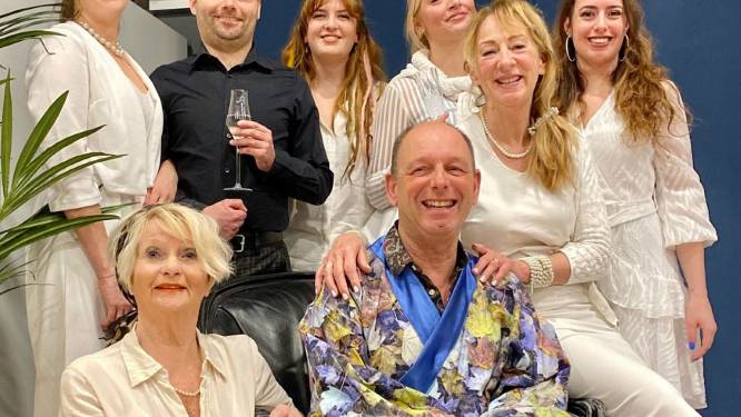 ‘We zijn hier voor Robbie’: over een mislukt familiediner vol venijnigheid