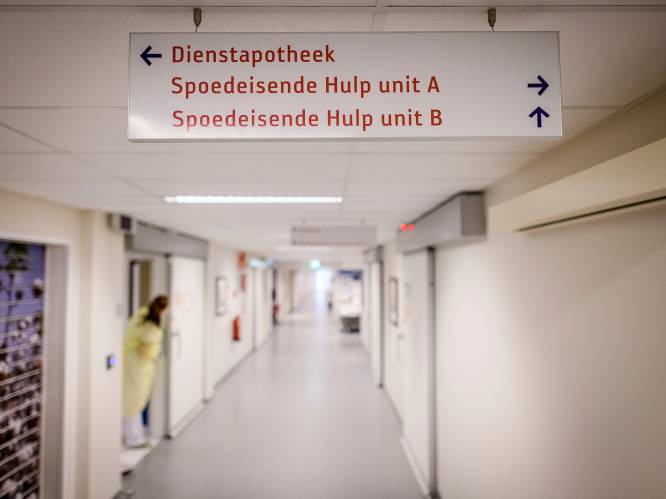 Slechts handvol vuurwerkslachtoffers in Twente, Almelose artsen druk met steekincidenten