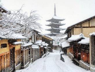 Hoge golven en lawines: Japan waarschuwt voor zware sneeuwstormen