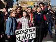 Greta Thunberg, Anuna De Wever en Kyra Gantois betogen in Parijs voor het klimaat
