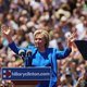 Clinton trapt campagne af: 'Ik ben de kandidaat van nú'