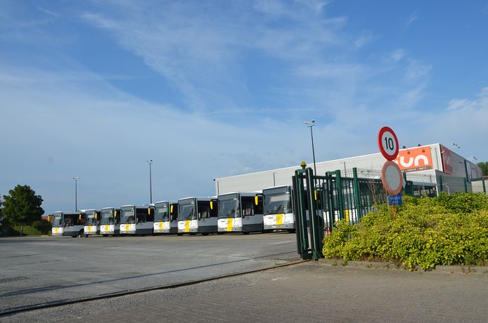 Aan de stelplaats van De Lijn in Meerbeke werd er donderdag gestaakt naar aanleiding van een incident in Dilbeek.