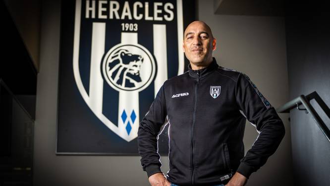 Heracles bedenkt plan voor uit-supporters naar De Graafschap: ‘Laten zien dat het ook zonder incidenten kan’