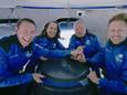 (vlnr) De verongelukte Glen de Vries (l) met Audrey Powers (Blue Origin's vice-president missie- en vluchtoperaties), Star Trek-acteur William Shatner en Chris Boshuizen (medeoprichter van satellietbedrijf Planet Labs en voormalig ruimtemissie-architect voor NASA).