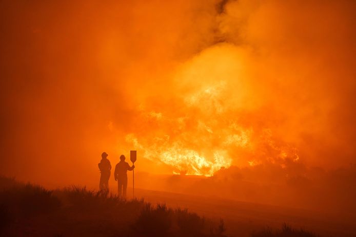 Beeld van bosbranden in Spanje door een hittegolf afgelopen zomer.