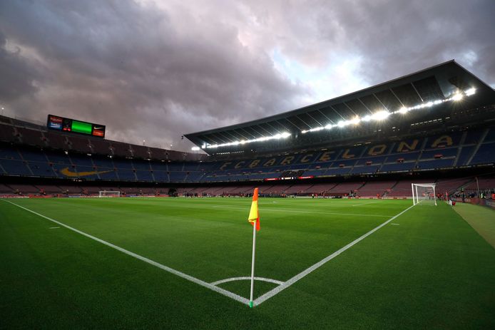 Camp Nou is aan vernieuwing toe.