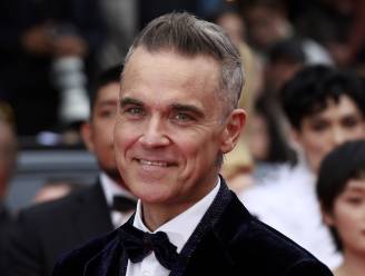 Robbie Williams openhartig op Instagram: “Zonder drugs ongemakkelijk in sociale situaties”