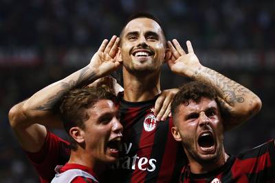 AC Milan en Napoli winnen ook tweede duel in Serie A