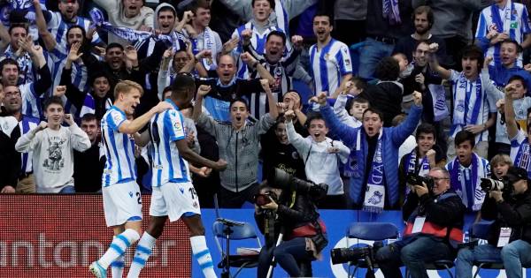 Oude bekenden uit eredivisie maken het Barcelona lastig in Sociedad - AD.nl