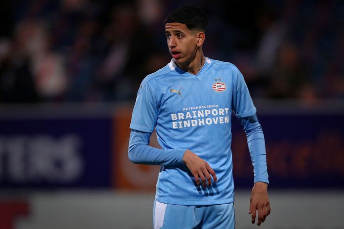 Mohamed Nassoh heeft zichzelf van een lang contract bij PSV verzekerd.