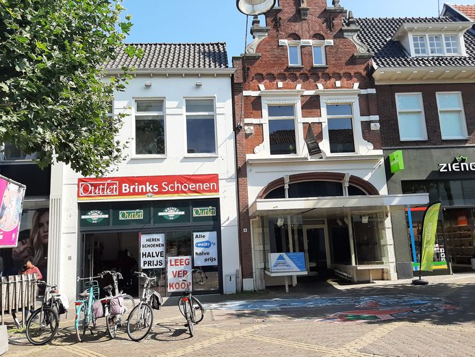 biologie De Kamer strelen Kledingwinkel Heren van 0314 verhuist naar pand met klokgevel in  Hamburgerstraat | Doetinchem | gelderlander.nl