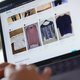 Shoppen op Vinted is verslavend. Is het ook duurzaam?