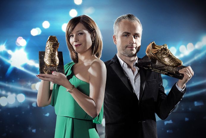 Vorig jaar werd de Gouden Schoen gepresenteerd door Birgit Van Mol en Maarten Breckx.