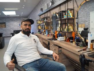 Nieuwe barbier opent de deuren in Kortrijkstraat: “Stukje Saint-Tropez naar Tielt brengen”